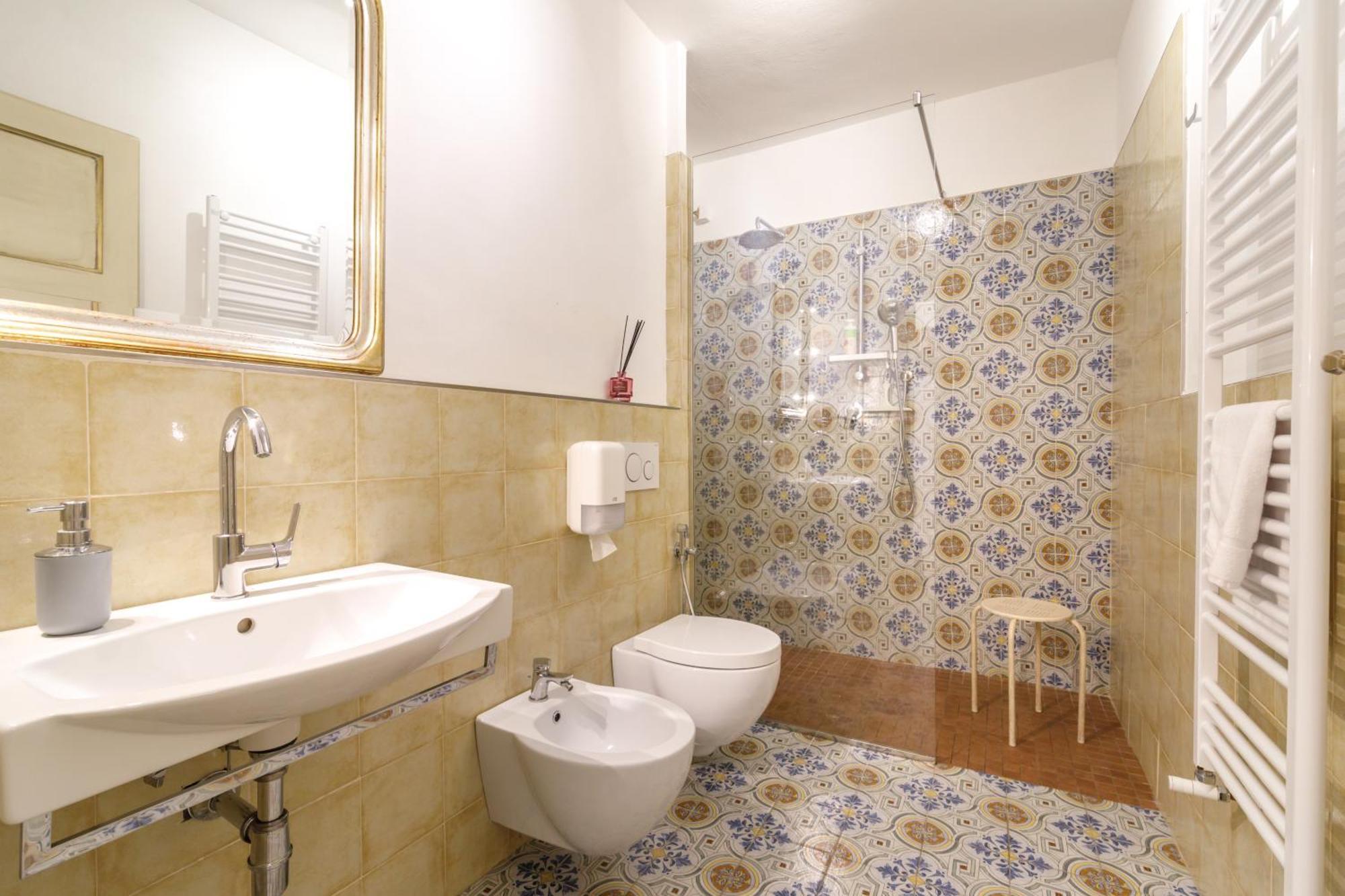 Charme Centro Storico Apartment เซียนา ภายนอก รูปภาพ